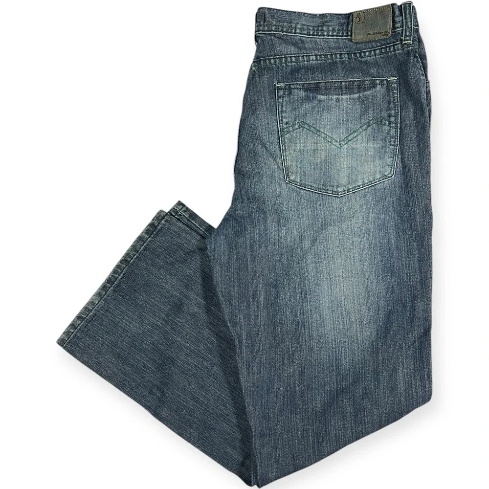 Flypaper‎ Jeans Mens 38x32 Blue Distressed Bootcut Denim Whiskered Green Thread